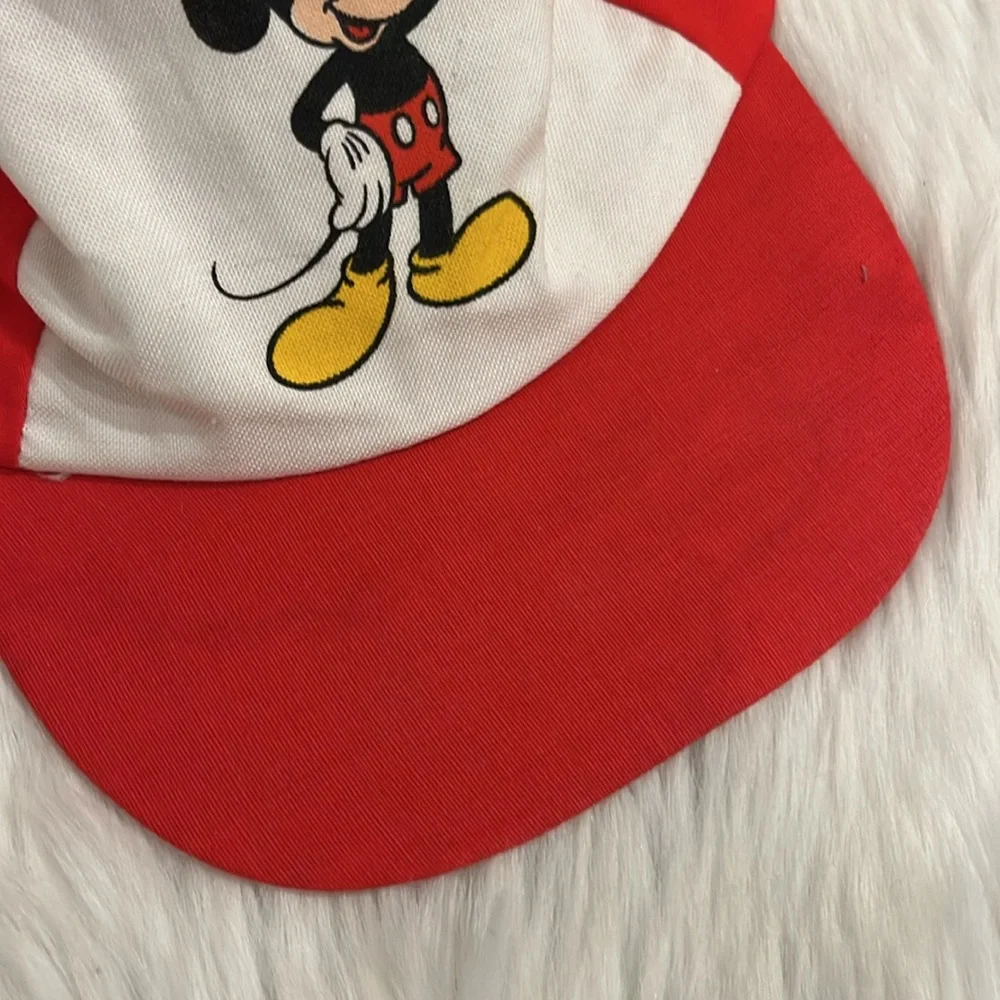 Vintage Disney Mickey Mouse Youth Boys Girls Red White Elastic Hat Cap Size L